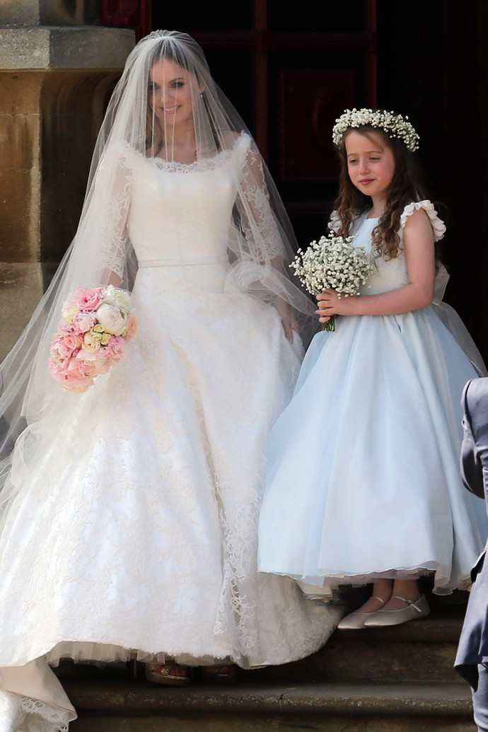 Geri Halliwell arriving at St Marys Church for her wedding to Christian Horner - Bedfordshire